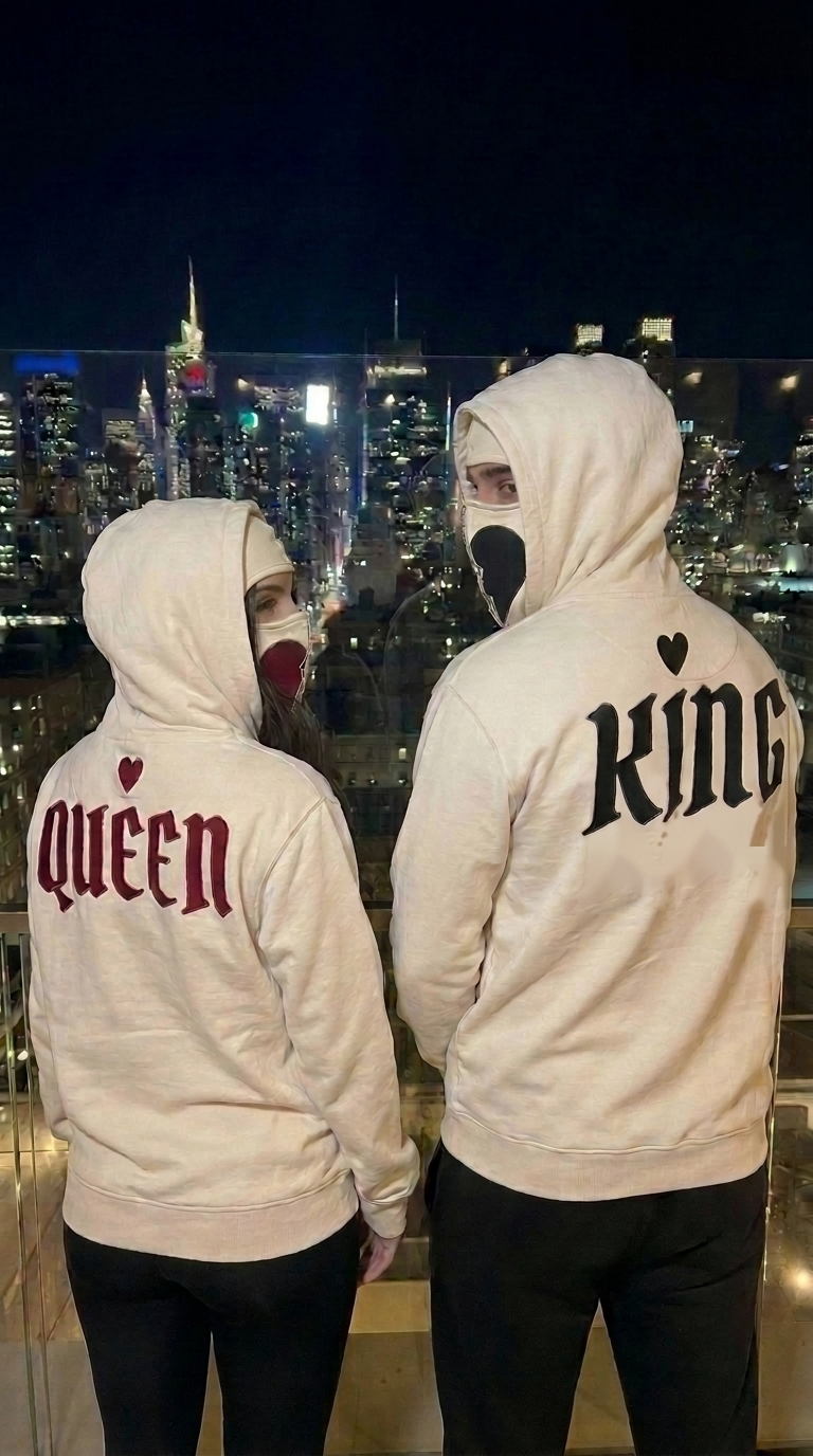 Queen & King Zip Hoodie – White